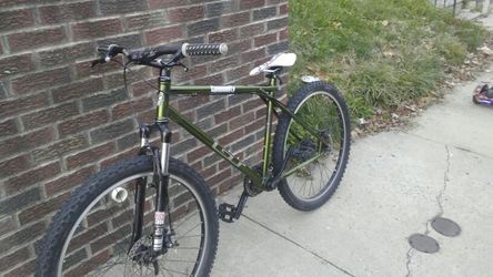 Gt professional mountain bike