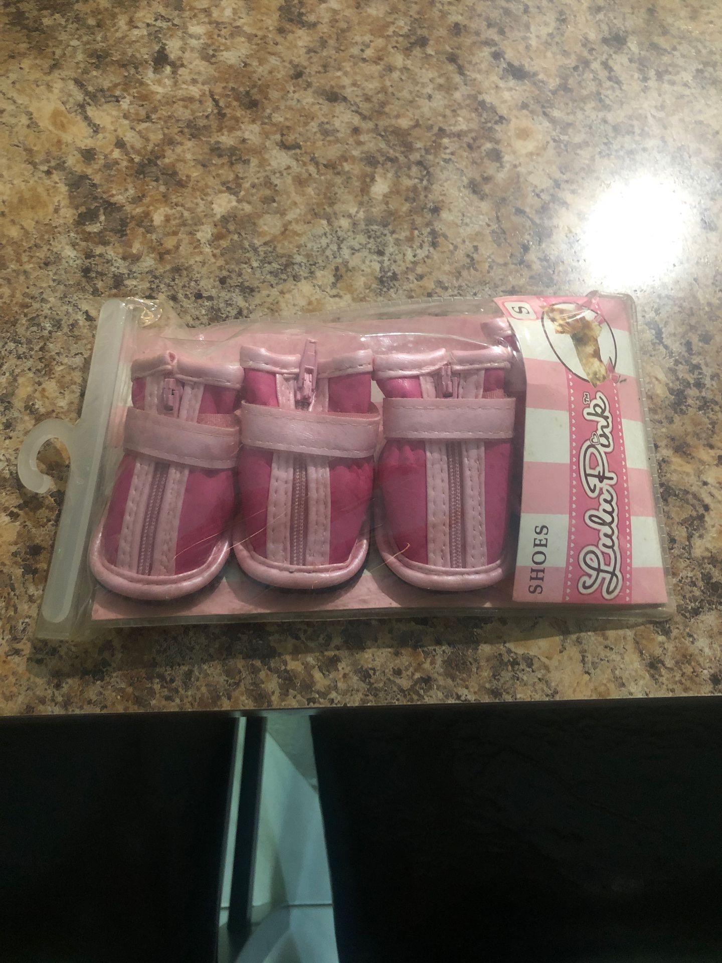Lulu Pork Dog shoes size small in pink
