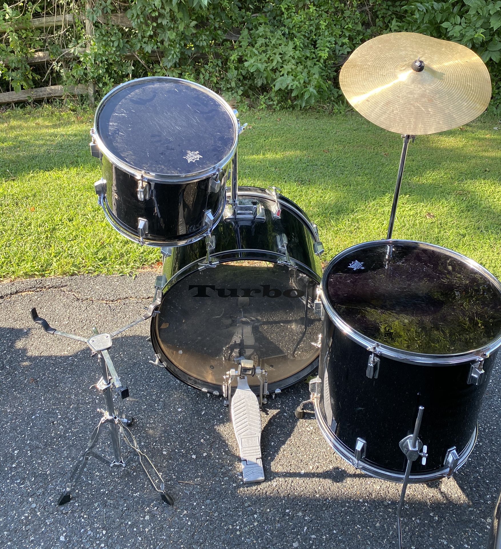 Partial Drum Set
