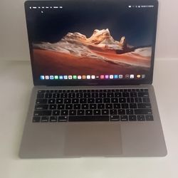 MacBook Air Laptop 