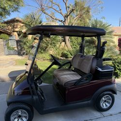 Club Car Golf Cart (Wheel and Lithium Upgrades Available)