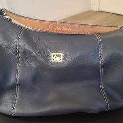 Dooney & Bourke Tote