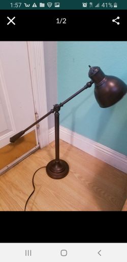 Brown metal Desk lamp light...Tilt design..Like New!