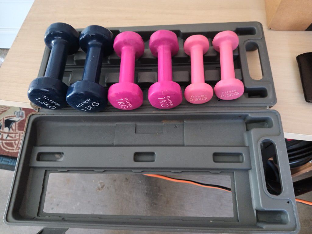 Elle Sport 6 PCs Neoprene Workout Hand Dumbbells  Weight Set With Plastic Storage Case