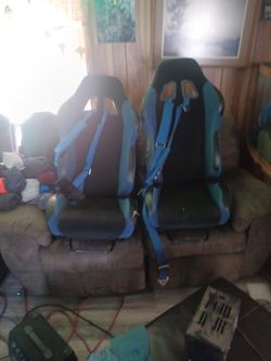 Pair Of Tiger Racing Bucket Seats