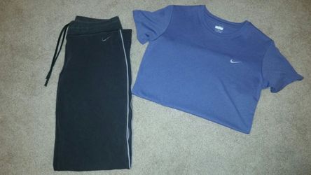 Nike size small