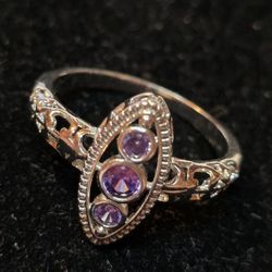 .925 Purple Amethyst Ring 