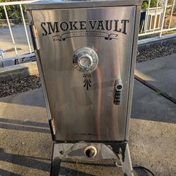 Smoke Vault - Smoker