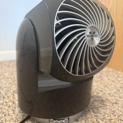 Oscillating Table Fan