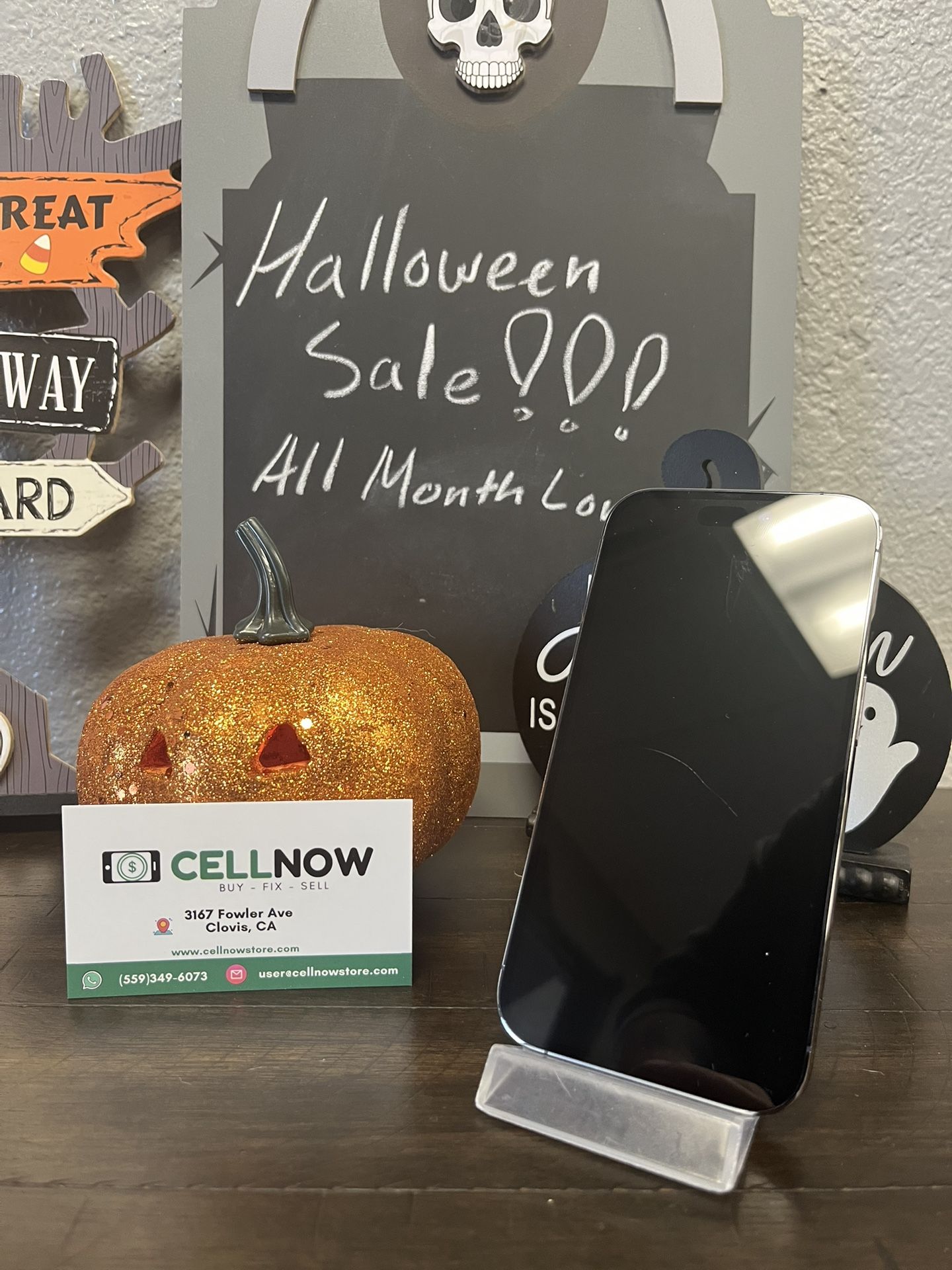 iPhone 14 Pro unlocked 120 GB purple used