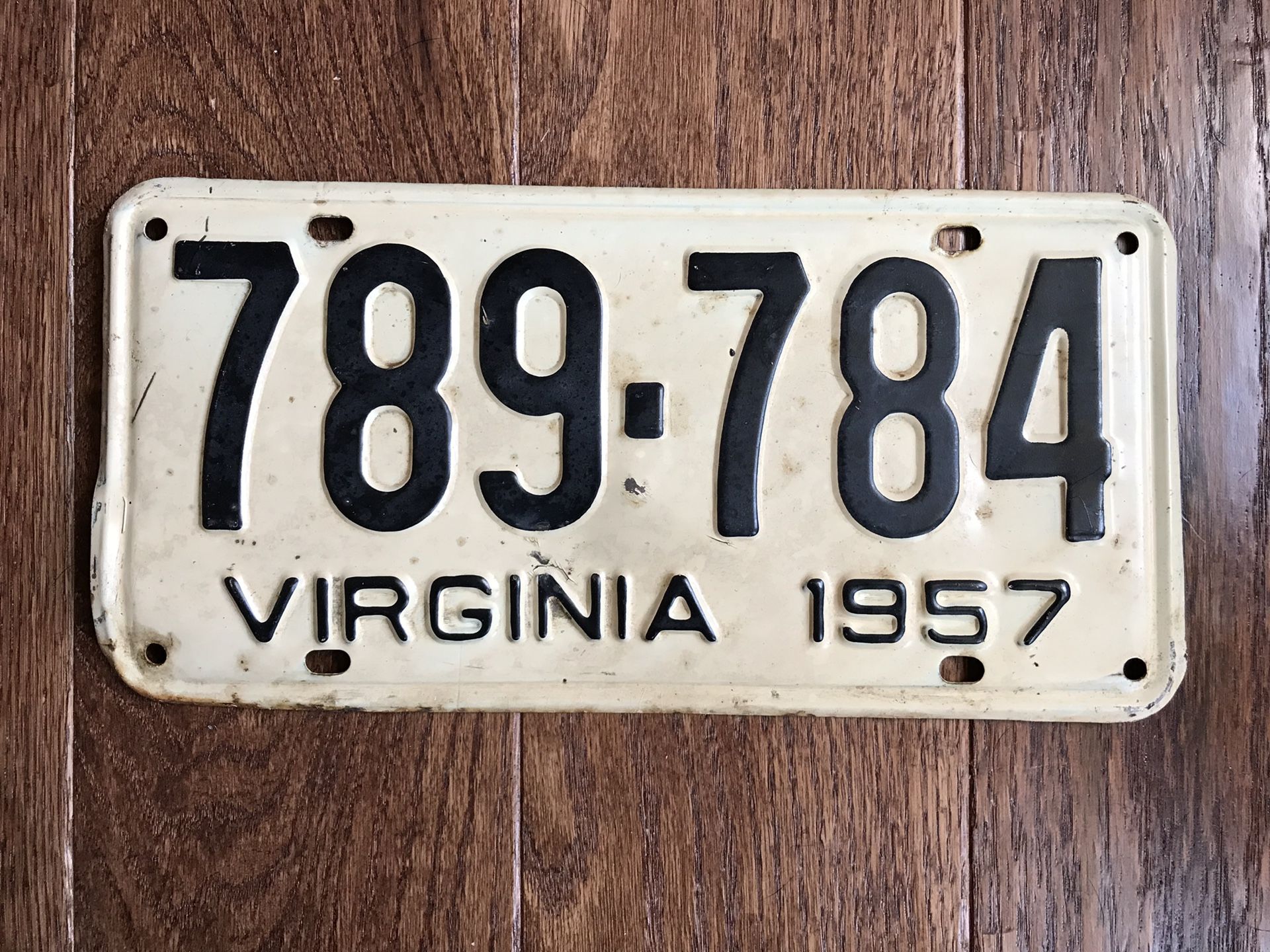 1957 Virginia license plate