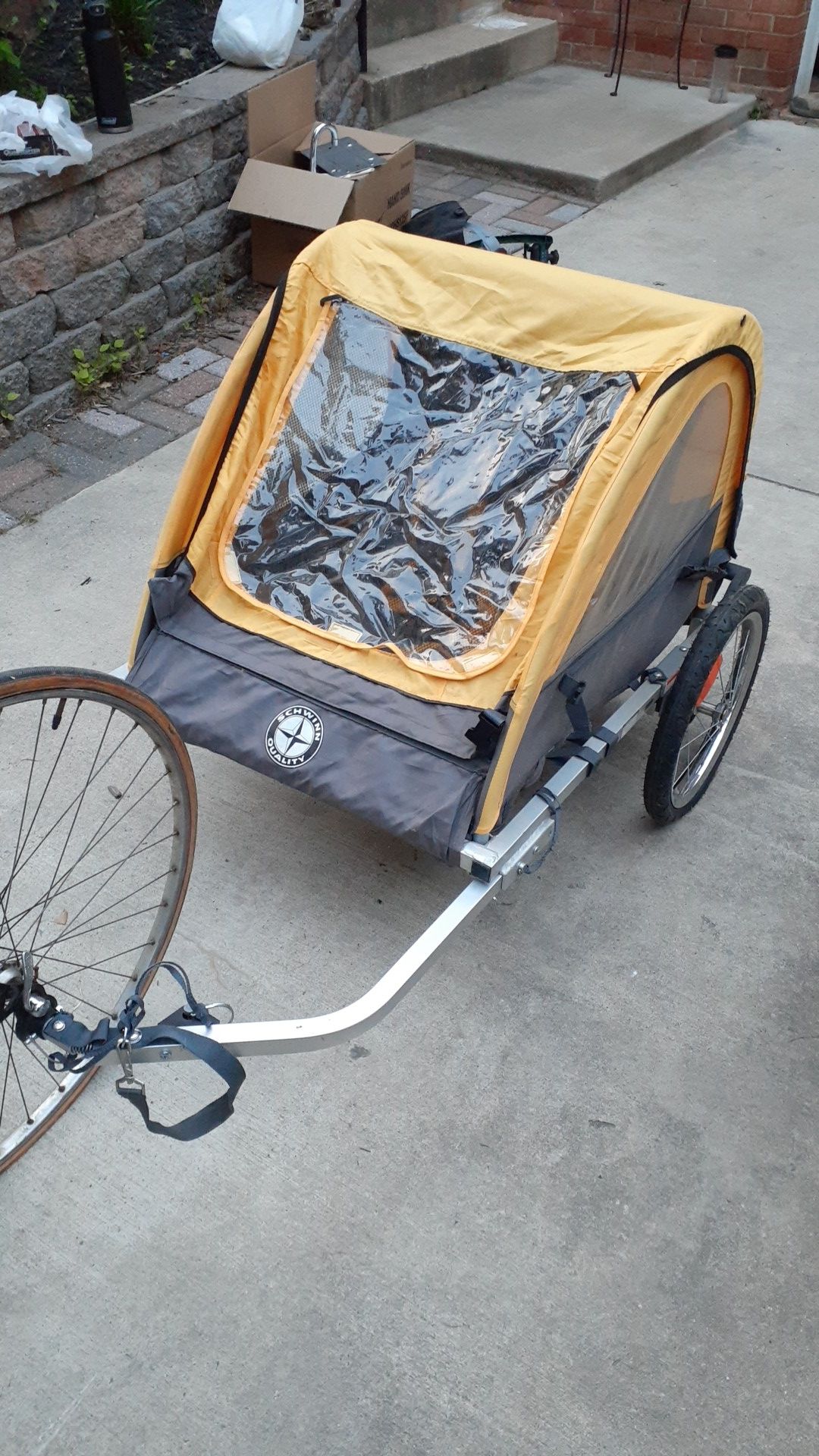 Schwinn bike trailer for toddlers