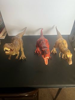 Set of 3 T-Rex Dinosaur Action Figures