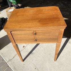 Sewing Machine- Singer