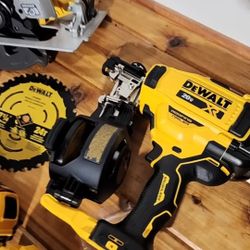 Dewalt 20V 'Max XR' Roofing nailer, 60V/20V 7 1/4" Circular Saw, Batteries, Rapid Charger