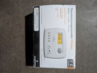 Emerson 70 Series Programmable Thermostat 1F78-151