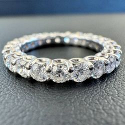 18k white gold 2.15CTW Natural Diamond Eternity ring sz 5.25