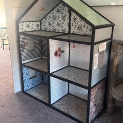Dollhouse Large