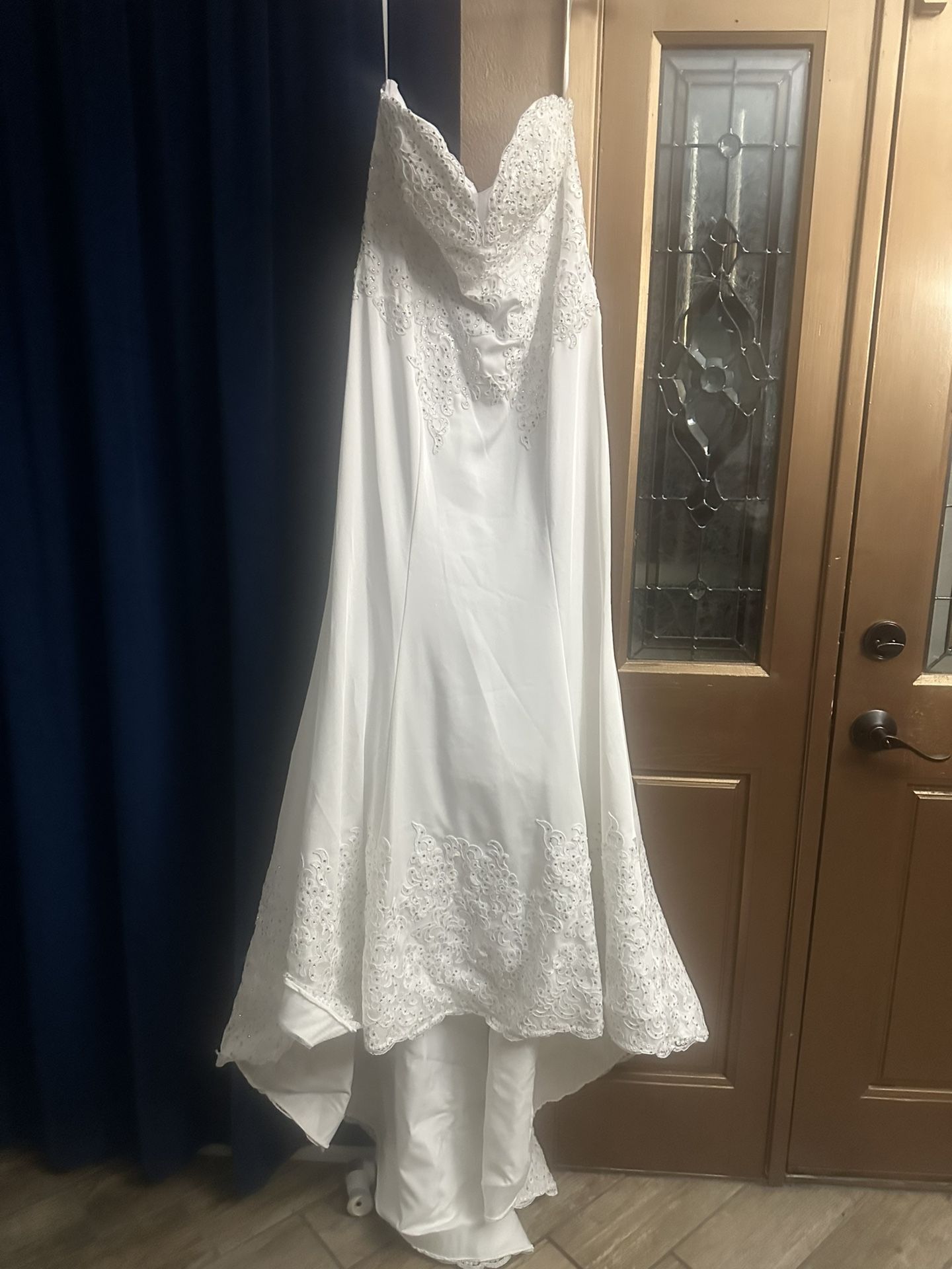 Wedding Dress & Veil