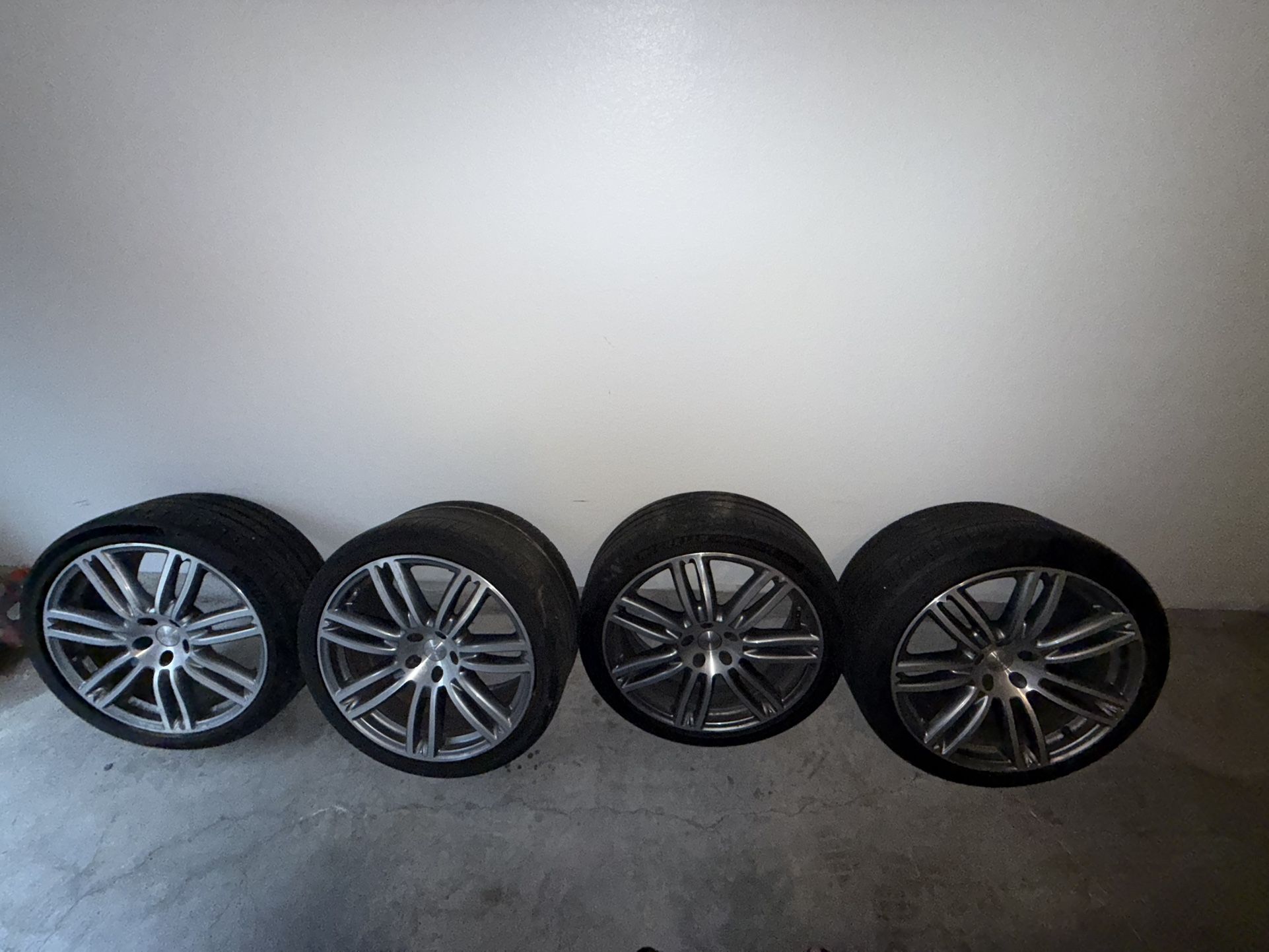 2017 Maserati Ghibli SQ4 Factory Rims