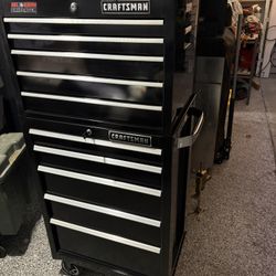 Craftsman Grip Latch Toolbox 