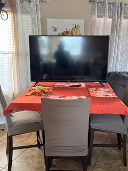 50 inch Visio Smart TV