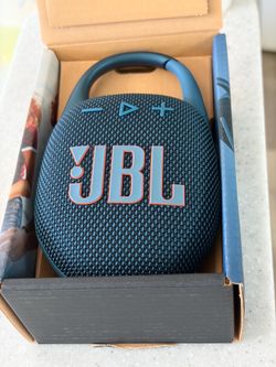 JBL clip 5