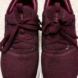 Adidas Shoes Size 9.5, $20  Good Condition,  GLENN HEIGHTS TX PPU OR SHIPPING AVAILABLE 