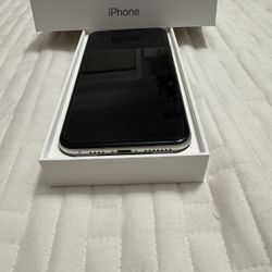 Apple iPhone XS Max 256GB Factory Unlocked