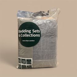 PAJEO Contemporary Dark Gray King Comforter Set 