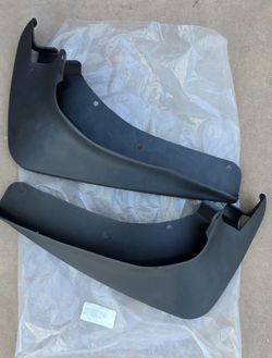 2011-2016 Ford Explorer Front Mud Flaps