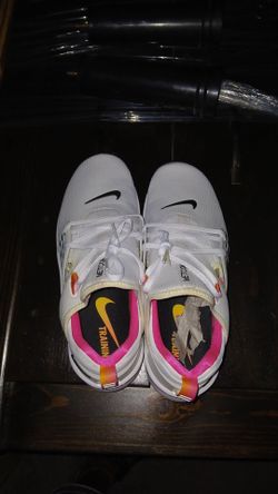 10.5 w nikes