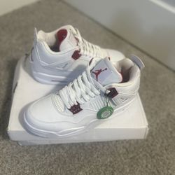 Jordan 4 Red Metallic Size 10 Men – Nuevas con caja