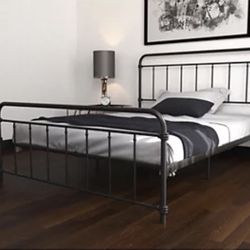 Metal Bed Frame (Queen)