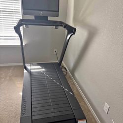 Peloton-No Recall-treadmill+