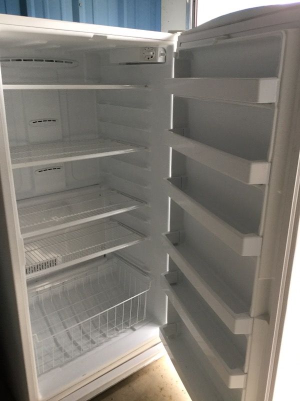 Maytag Upright Freezer for Sale in Quitman, TX OfferUp