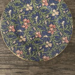 Victoria And Albert Museum Morris Collection Iris Plate, 11”, Pre- Owned