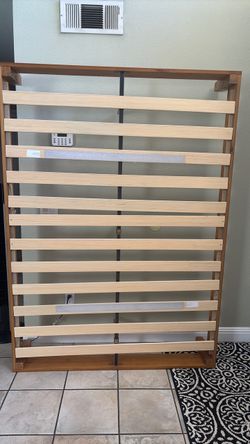 Platform bedframe