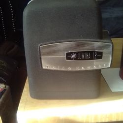 Bell And Howell Lumina 1.2 Travel Projector 