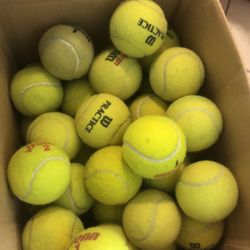 100 Tennis Balls