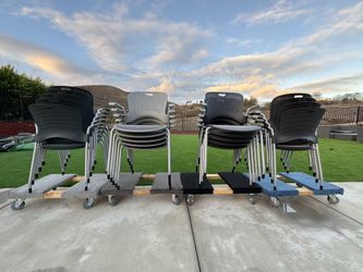 Herman Miller Caper guest chair/ side chair/ office chair