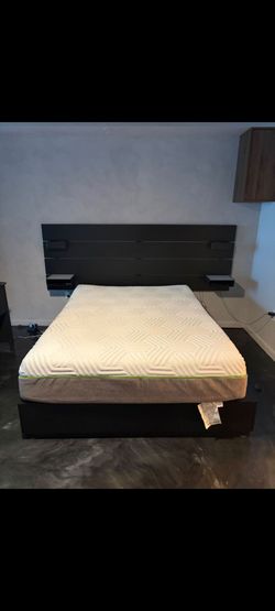 Luxury Tempurpedic Mattress Queen