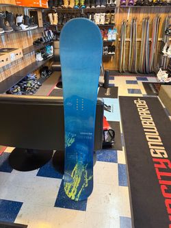 Salomon 156 snowboard certified with warranty located at Sin city snowboards