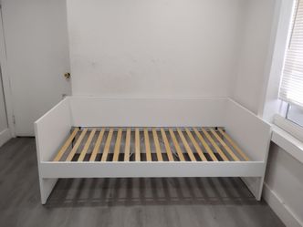 Twin DAYBED