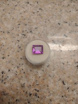 Purple Garnet gemstone 7.85 carats