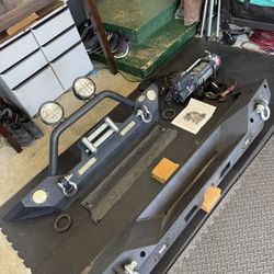 Jeep Wrangler JL Parts Lot