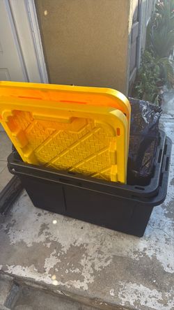 Storage bins