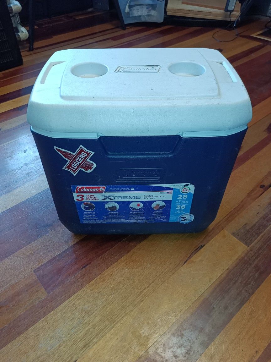 Coleman 28 Quart Cooler