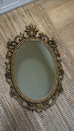 Vintage HOMCO Gold Ornate Wall Mirror 1978 Hollywood Regency Oval Frame