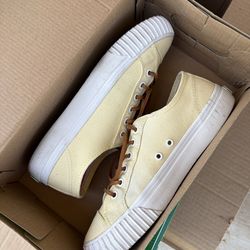 PF Flyers YELLOW Women’s (8) Men’s (6.5)